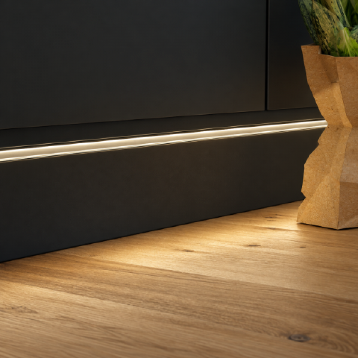 Hafele 1104 Gömme LED Aydınlatma Profili 2500 mm Alüminyum Eloksal